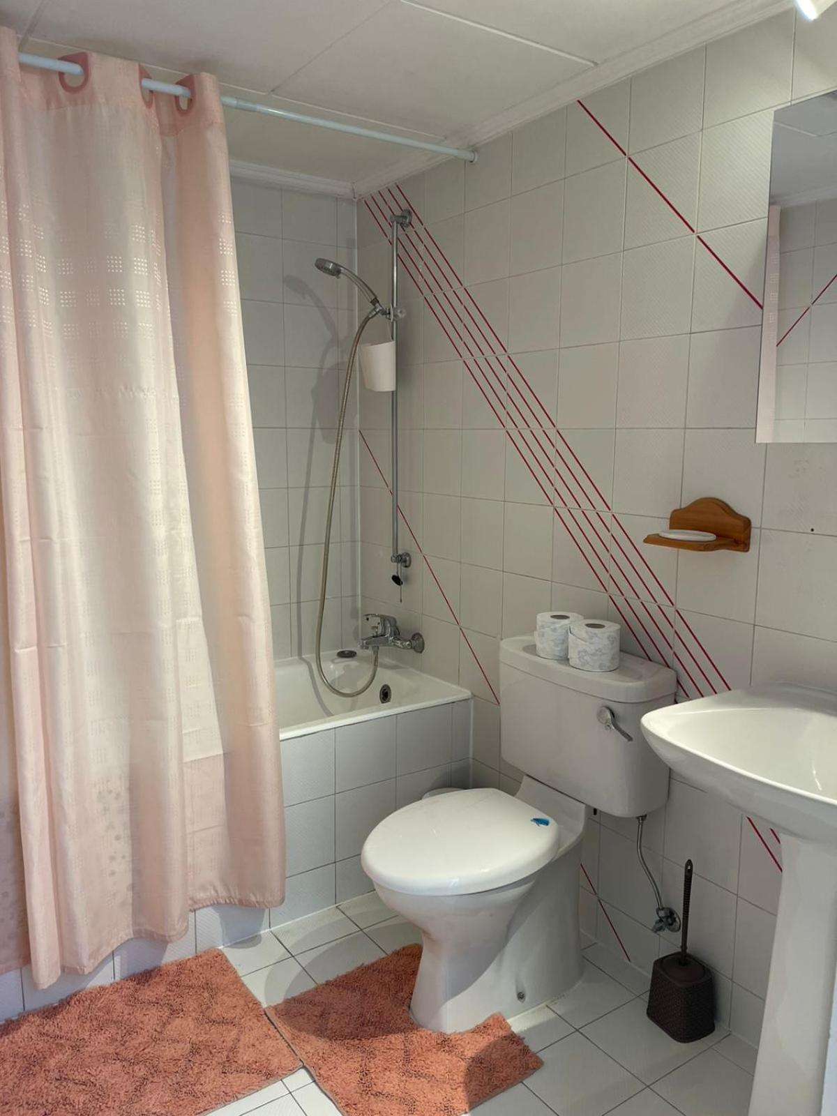 Limnaria Westpark 2 Bdrm Apartment 122 Paphos 外观 照片