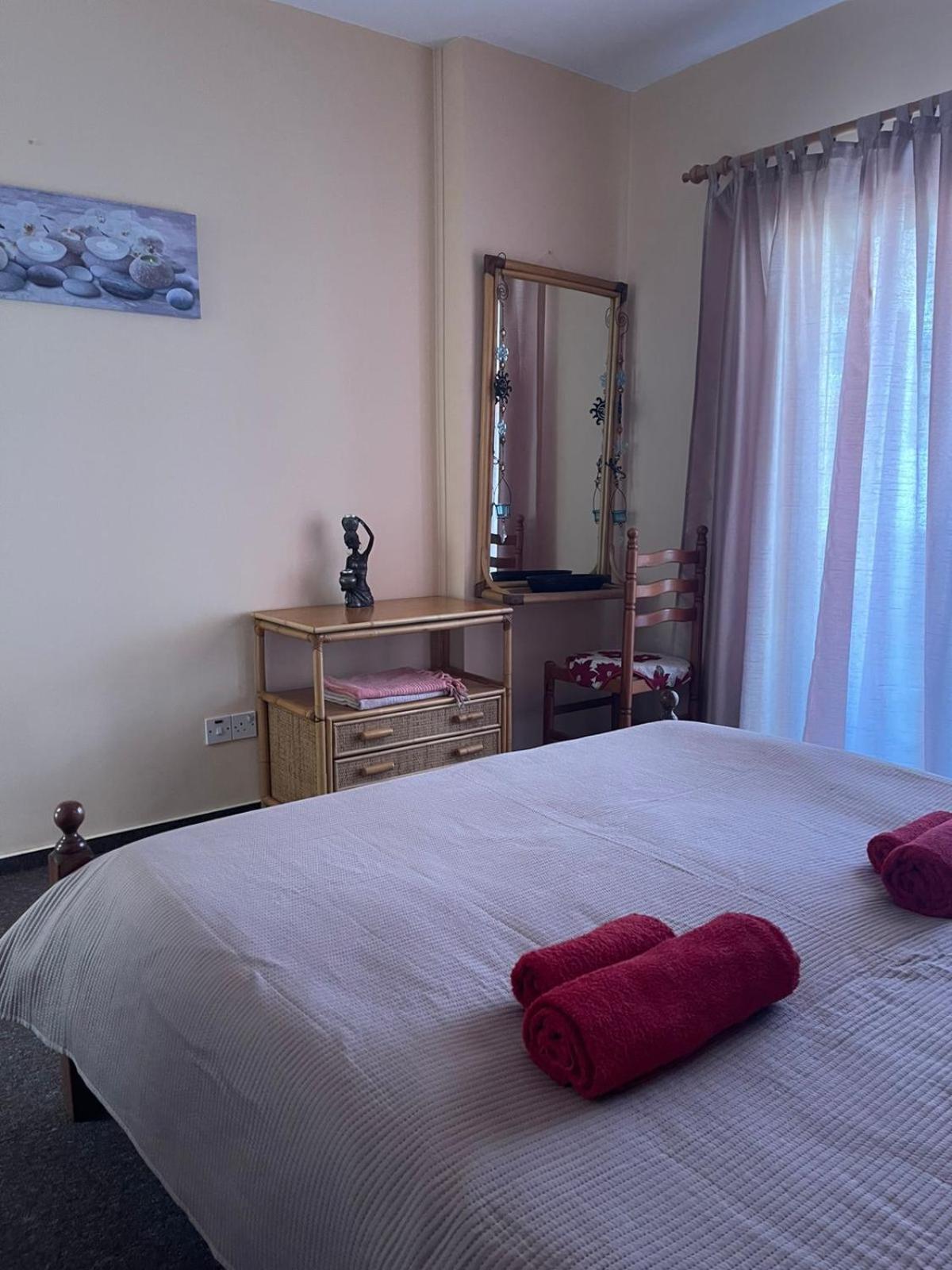 Limnaria Westpark 2 Bdrm Apartment 122 Paphos 外观 照片
